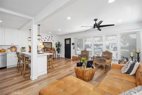 Tiny photo for 306 Avenida Cabrillo, San Clemente, CA 92672 (MLS # OC25247027)