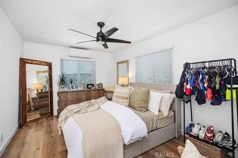 Tiny photo for 306 Avenida Cabrillo, San Clemente, CA 92672 (MLS # OC25247027)