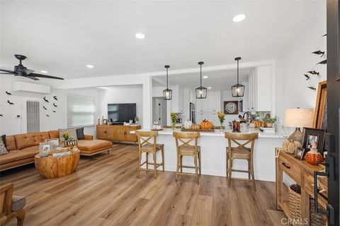 Tiny photo for 306 Avenida Cabrillo, San Clemente, CA 92672 (MLS # OC25247027)