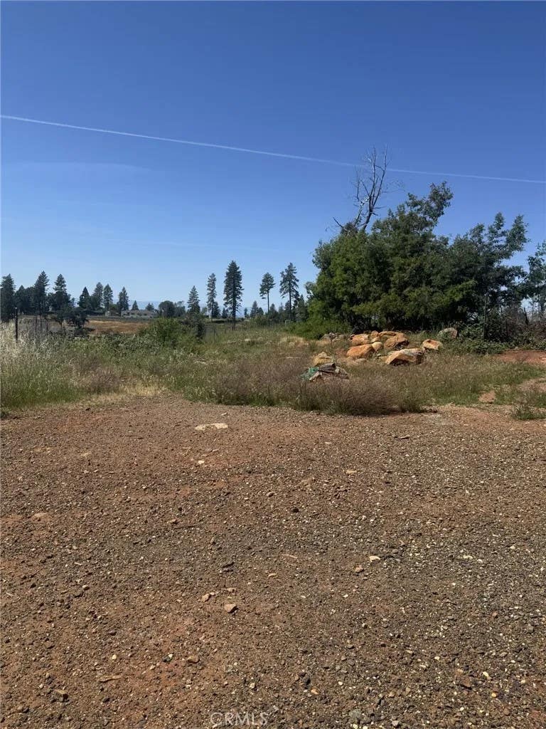 Photo of 5939 Hayes Ln, Paradise, CA 95969 (MLS # SN26084897)