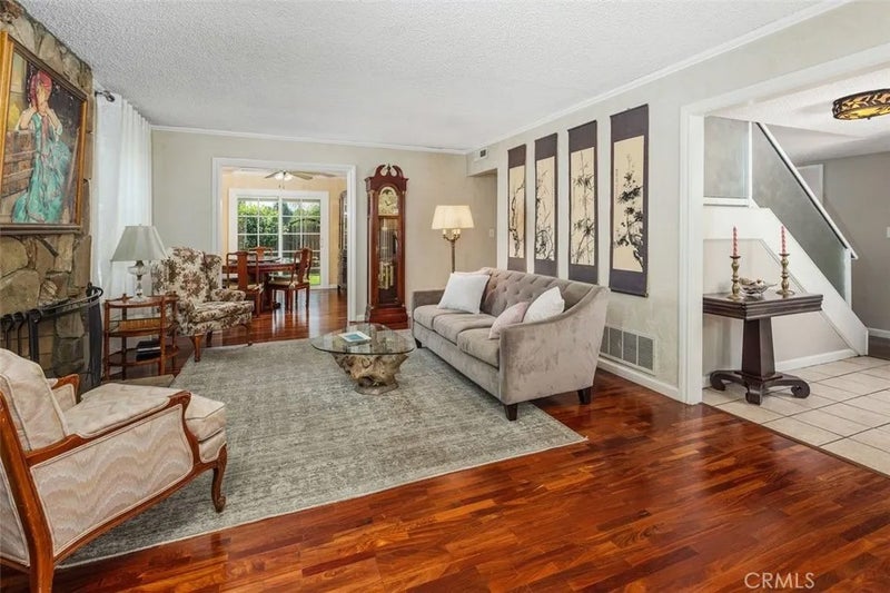 1734 Bluestone