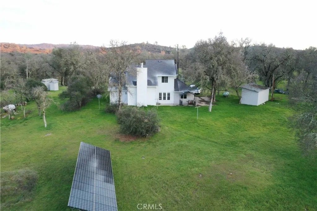 Photo of 76 Stoney Oaks Blvd, Oroville, CA 95966 (MLS # SN26034081)