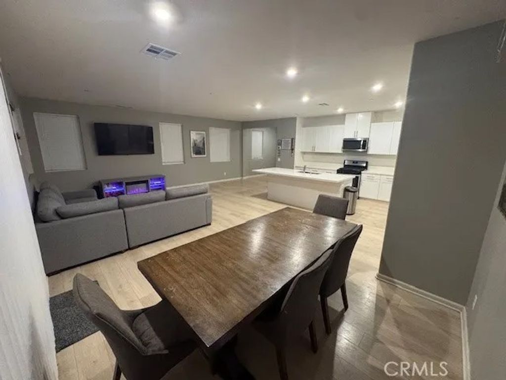 Photo of 79753 Bolton Dr, Indio, CA 92203 (MLS # HD25267681)