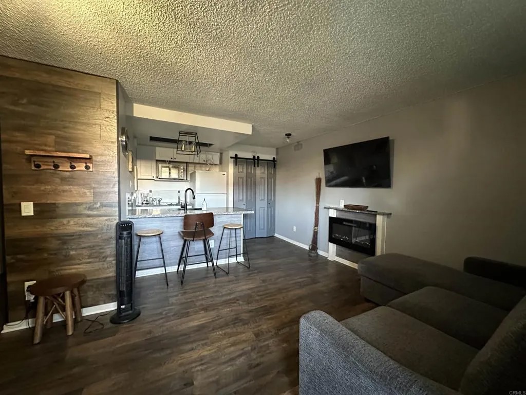 2033 Dairy Mart Road 13