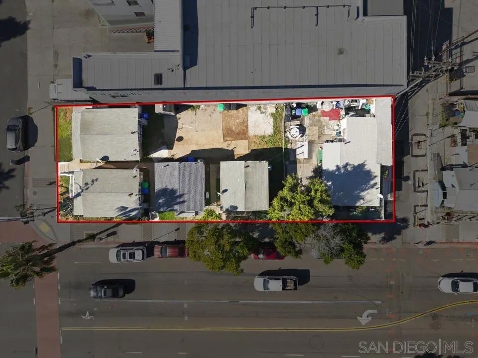 1028-44 Cesar E Chavez Pkwy