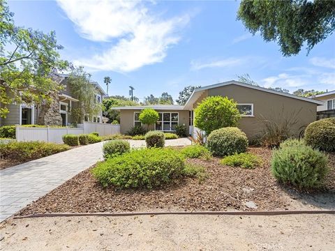 Photo of 134 Calle De Andalucia, Redondo Beach, CA 90277 (MLS # PV26077824)