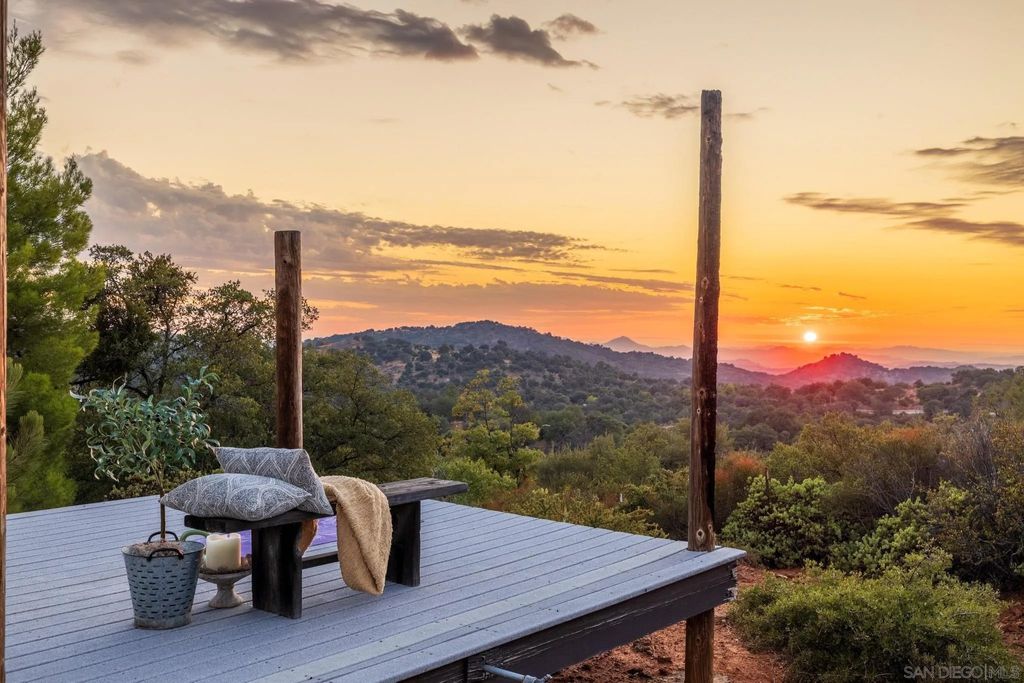 Photo of 5222 Pine Hills Rd, Julian, CA 92036 (MLS # 260006134)