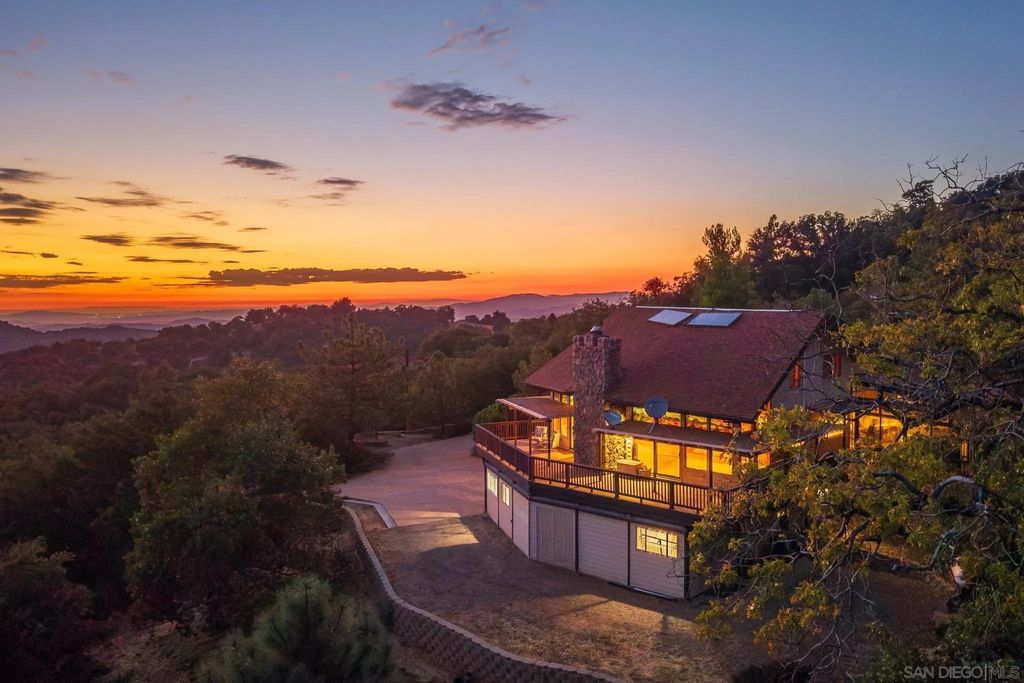 Photo of 5222 Pine Hills Rd, Julian, CA 92036 (MLS # 260006134)