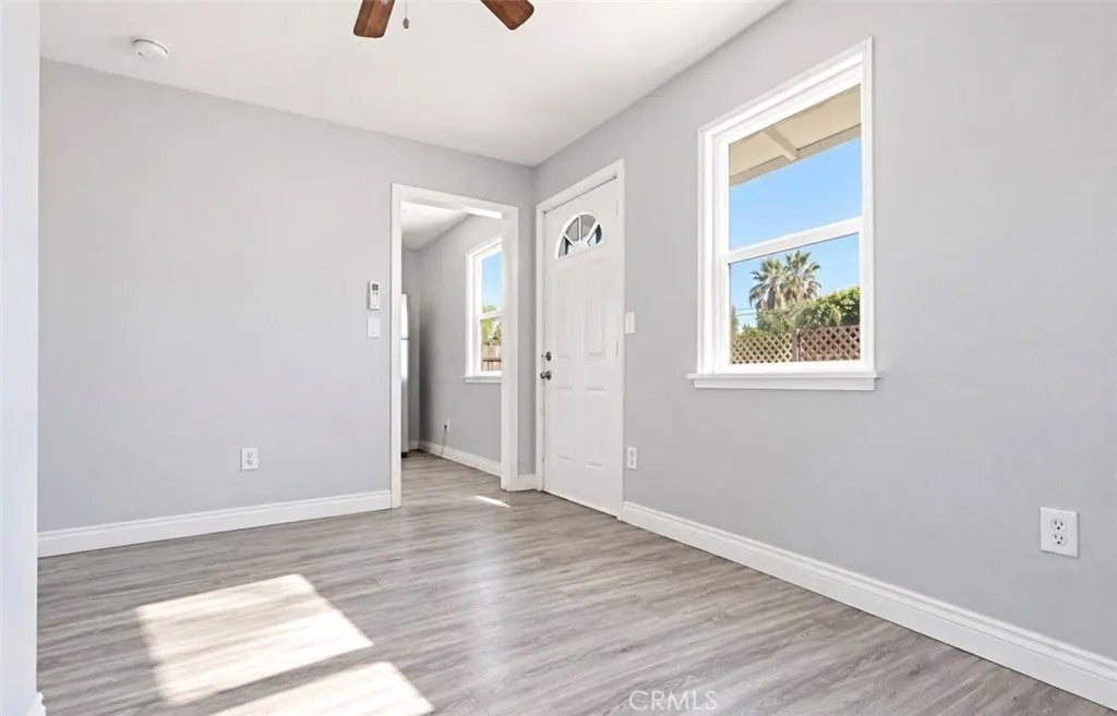 464 W 34th Street