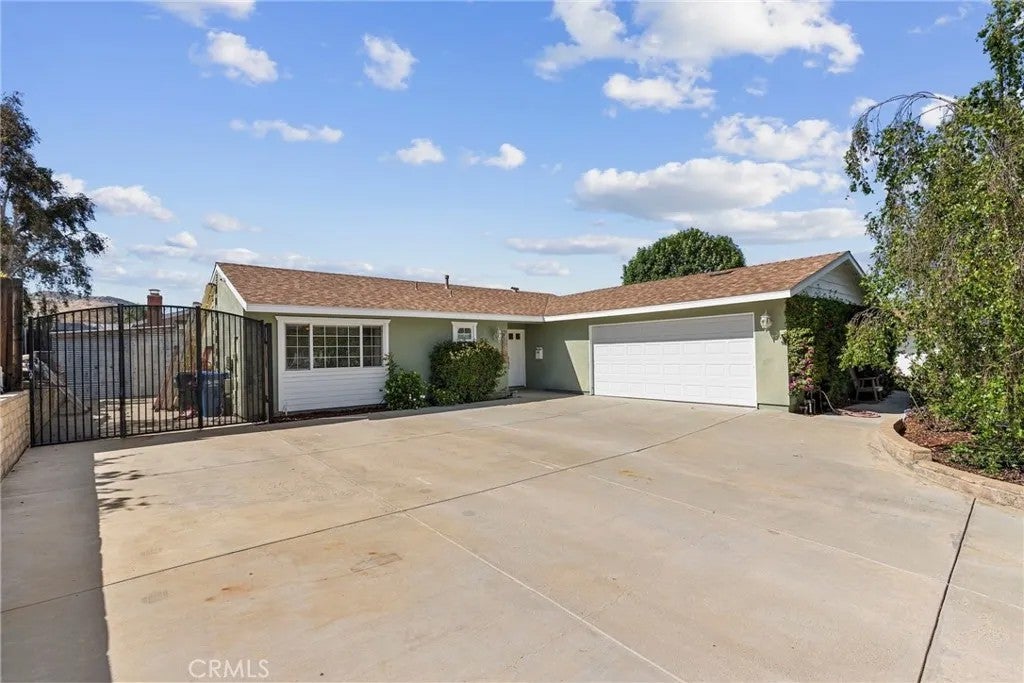 3441 Kimber Drive