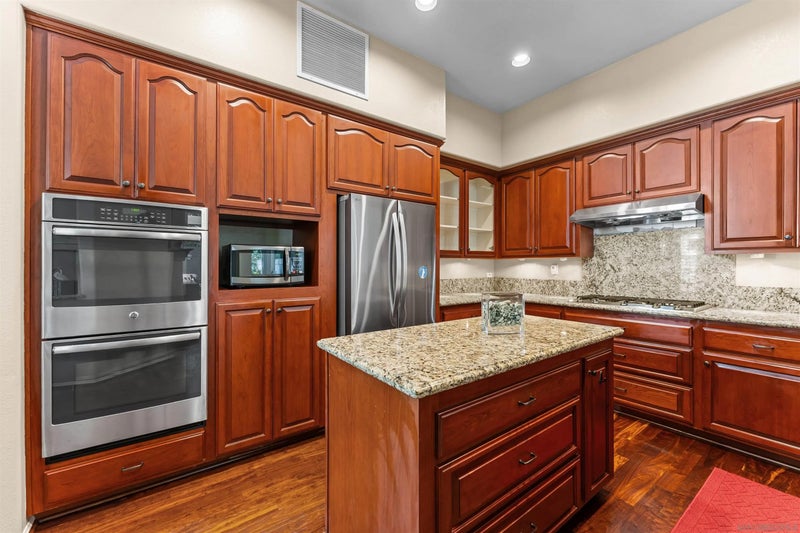 9744 Claiborne Square