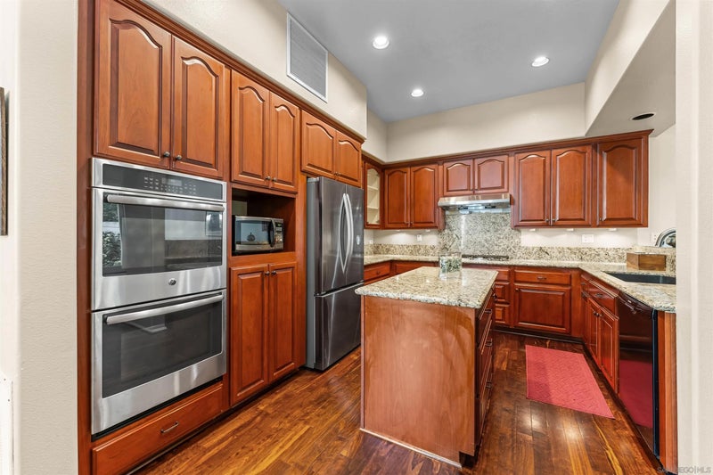 9744 Claiborne Square