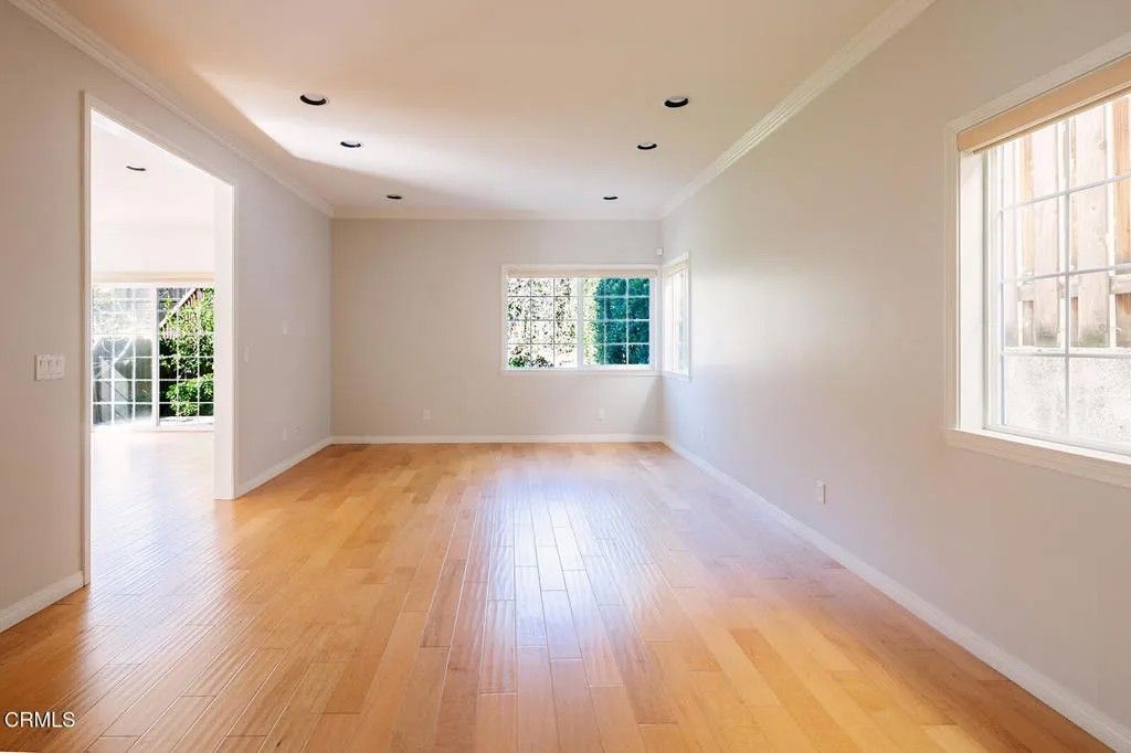 Photo of 2409 Olive Avenue, La Crescenta, CA 91214 (MLS # P1-26257)