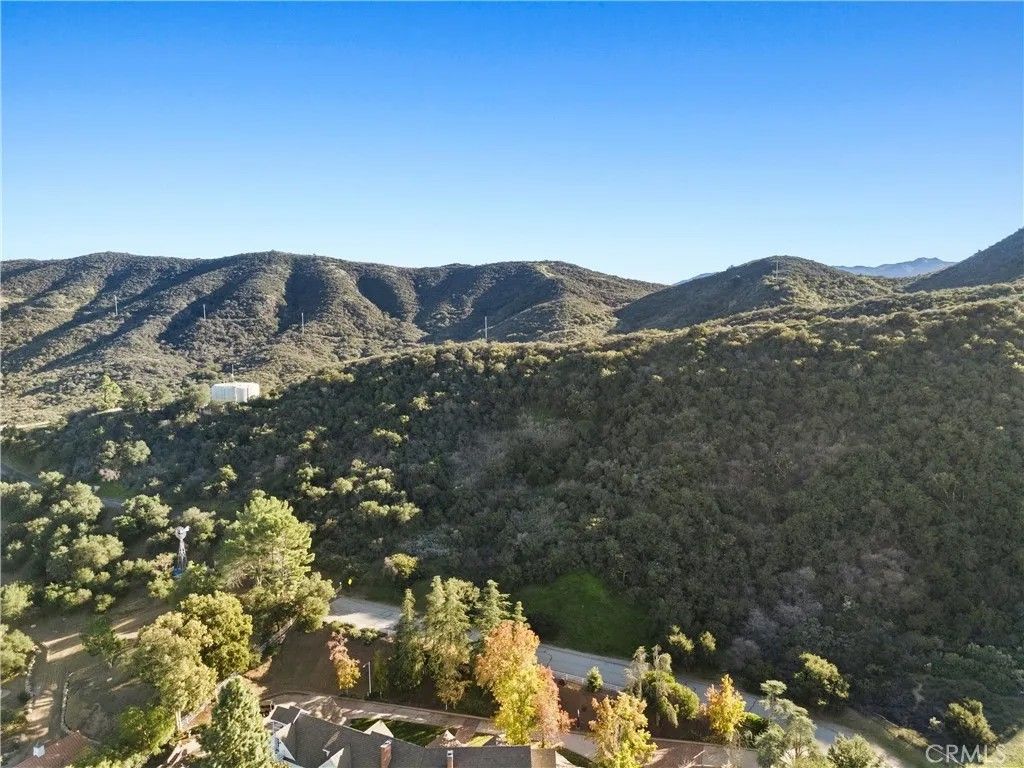 Photo of 0 Rimrock, Thousand Oaks, CA 91361 (MLS # SR25274785)
