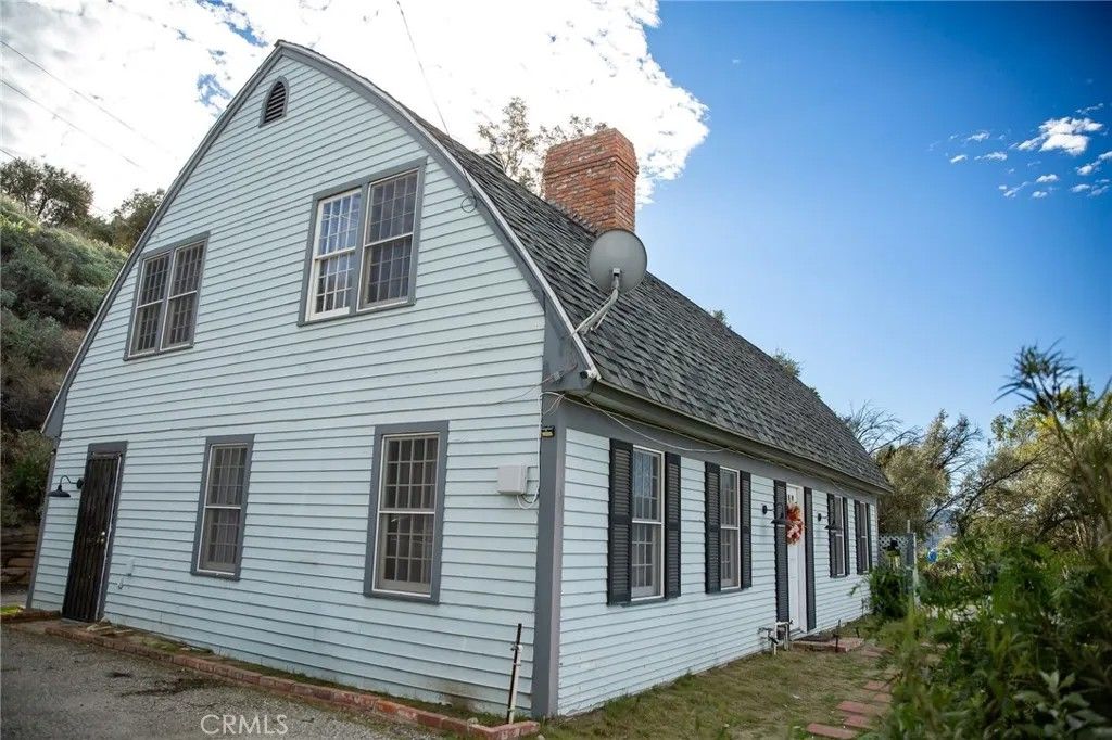 Photo of 44370 Mayberry Ave, Hemet, CA 92544 (MLS # CV26014452)