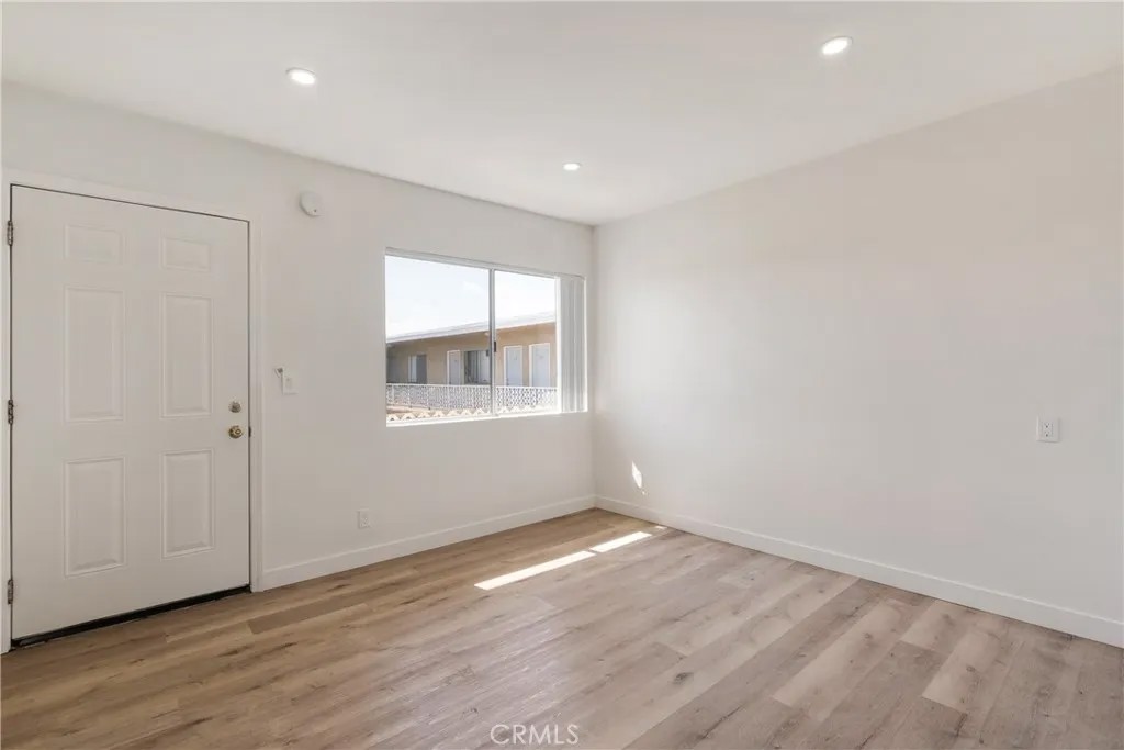 475 E Foothill Boulevard