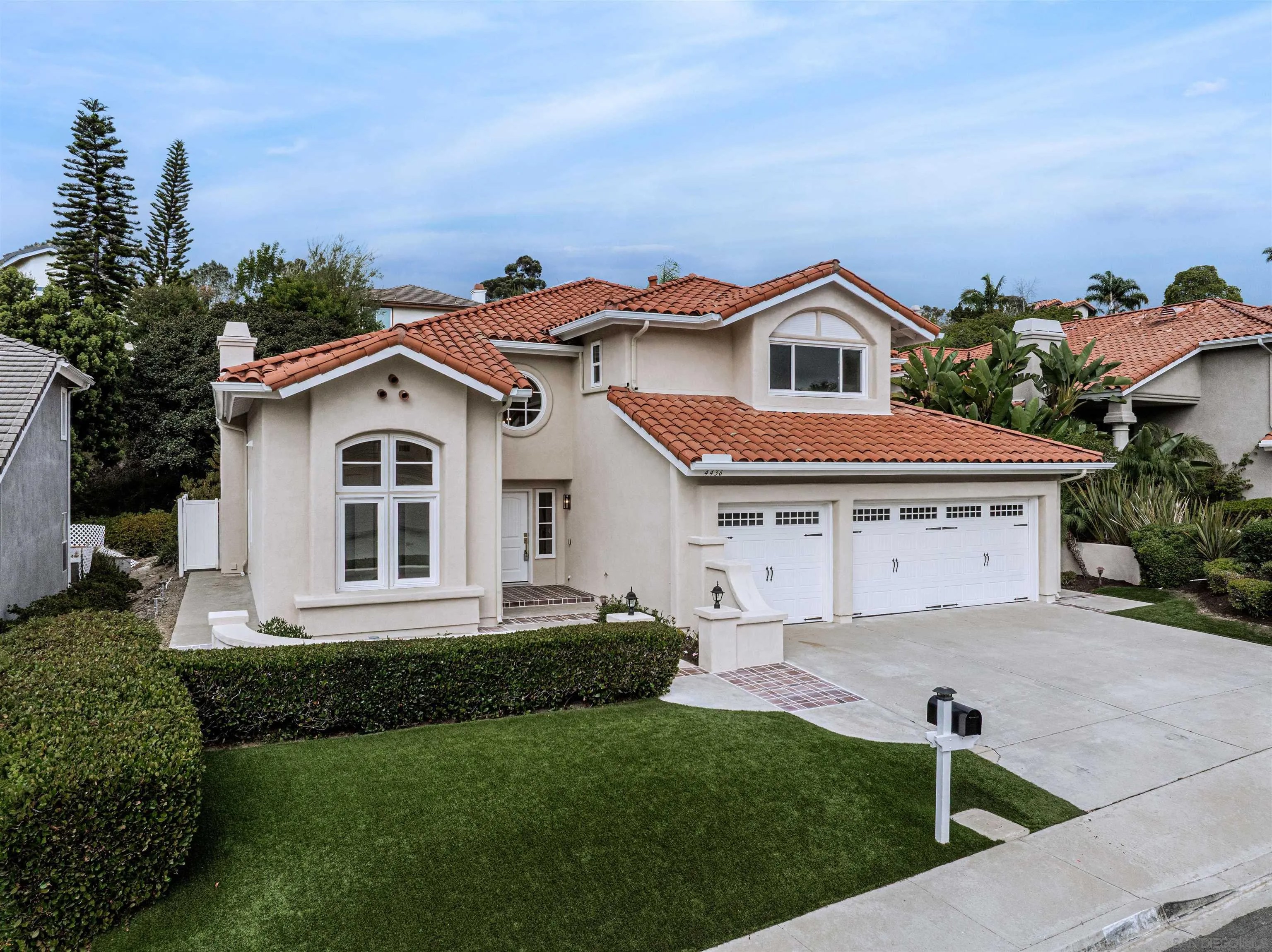 4436 Heritage Glen