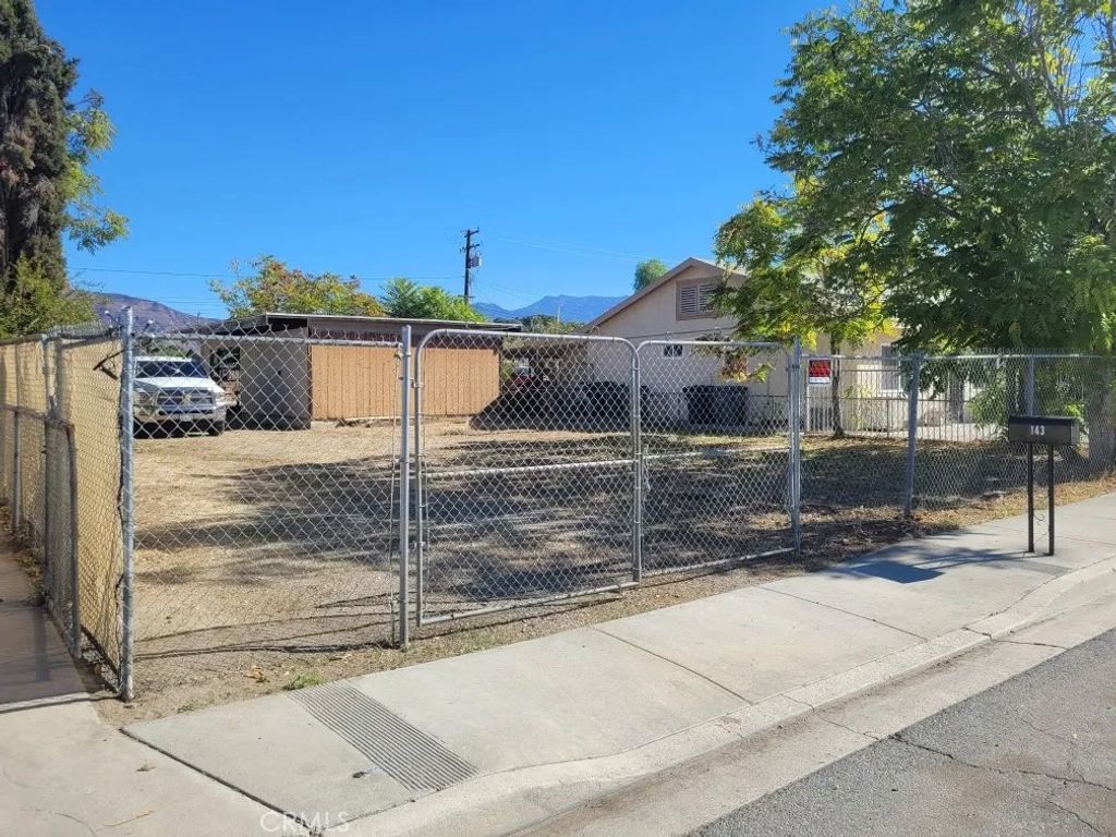 Photo of 143 N Scovell, San Jacinto, CA 92583 (MLS # PW25254068)