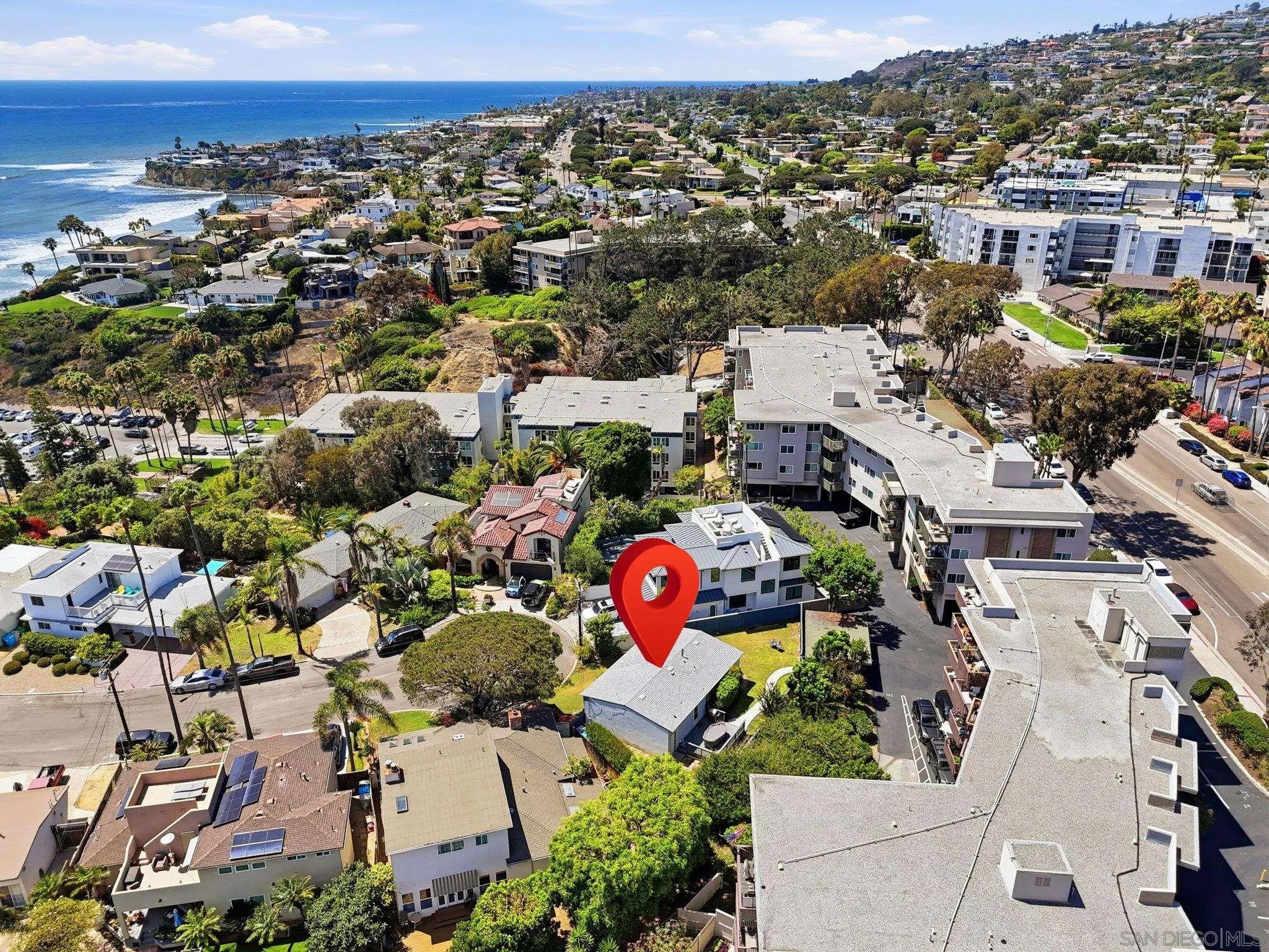 665 Pacific View Dr