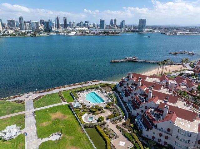 1133 1st. Street 320 #320, Coronado