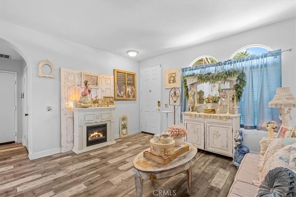 14267 Grayfox Ln