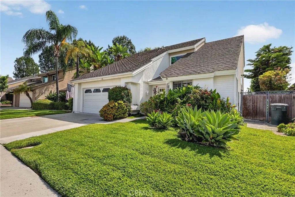 Photo of 18 Parkwood, Aliso Viejo, CA 92656 (MLS # OC26084453)