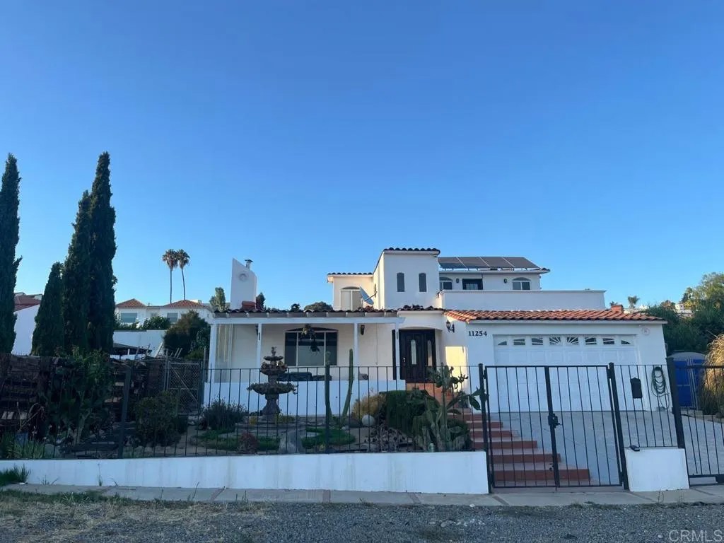 11254 Carretera Ensenada-Tijuana, Villas Cibolas, Mex.