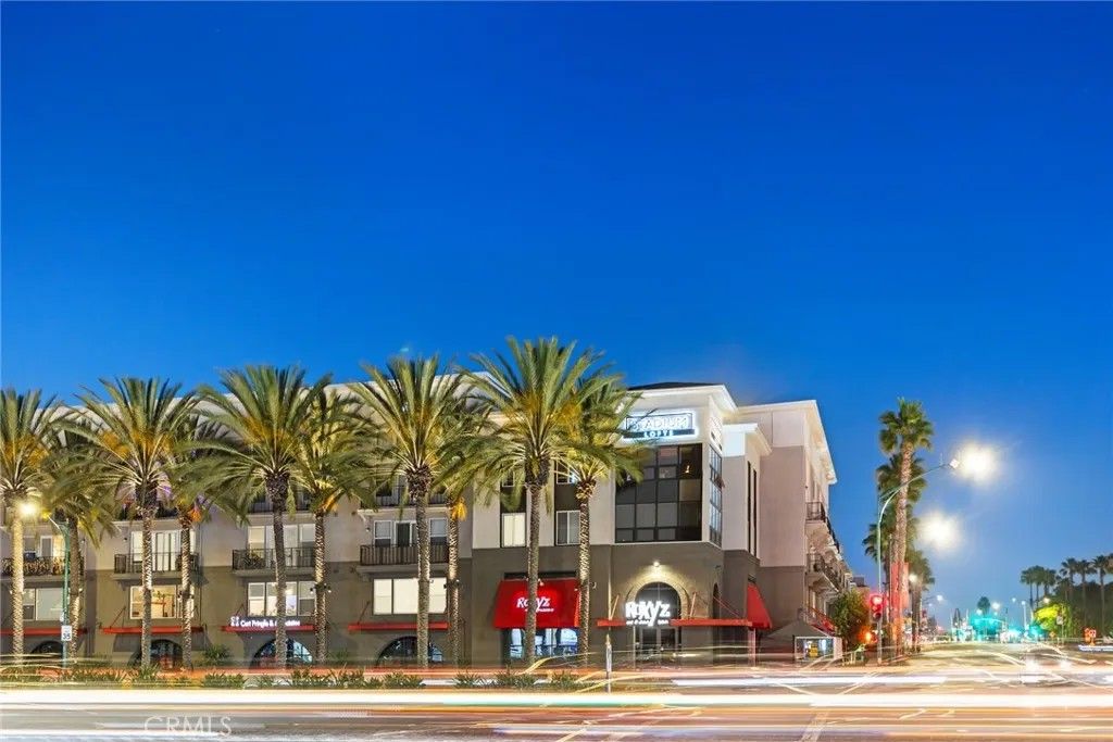 Photo of 1801 E Katella Ave #4003, Anaheim, CA 92805 (MLS # PW26052607)