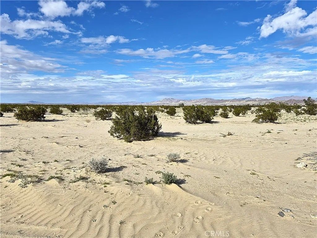 Photo of 0 Bulion, 29 Palms, CA 92277 (MLS # JT26018453)