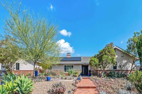 Tiny photo for 1803 Hillsdale Ln, El Cajon, CA 92019 (MLS # 250042149)