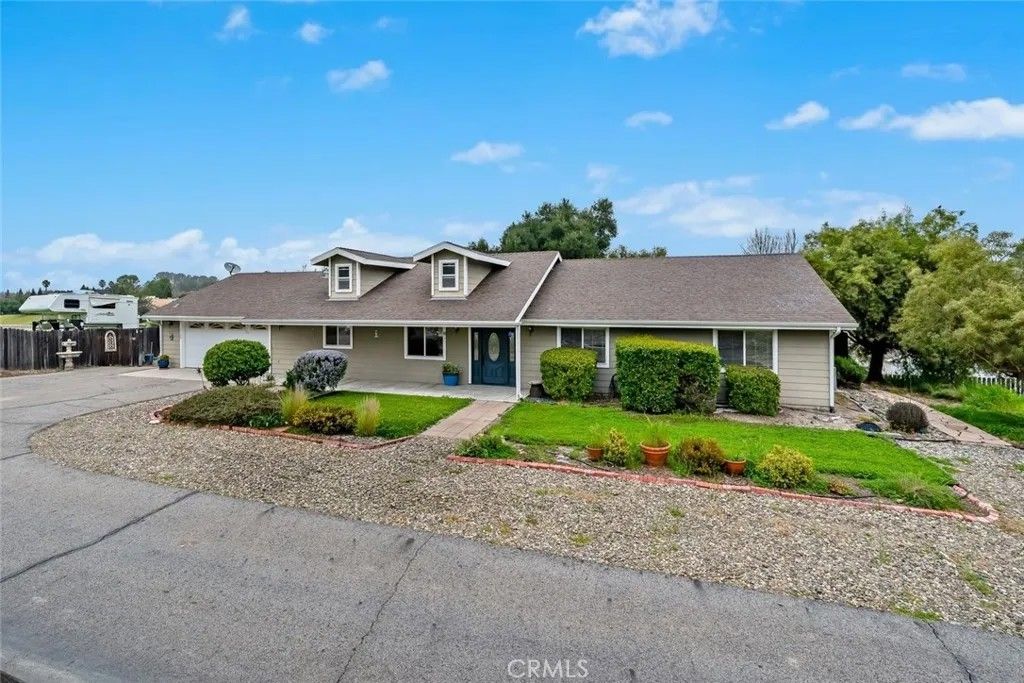 Photo of 3735 Monterey Road, Atascadero, CA 93422 (MLS # SC26012773)