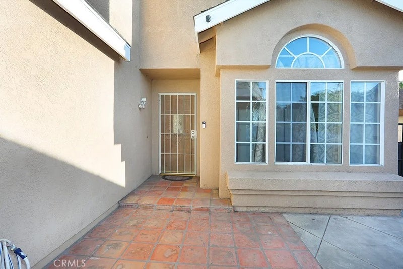 5214 W 3rd