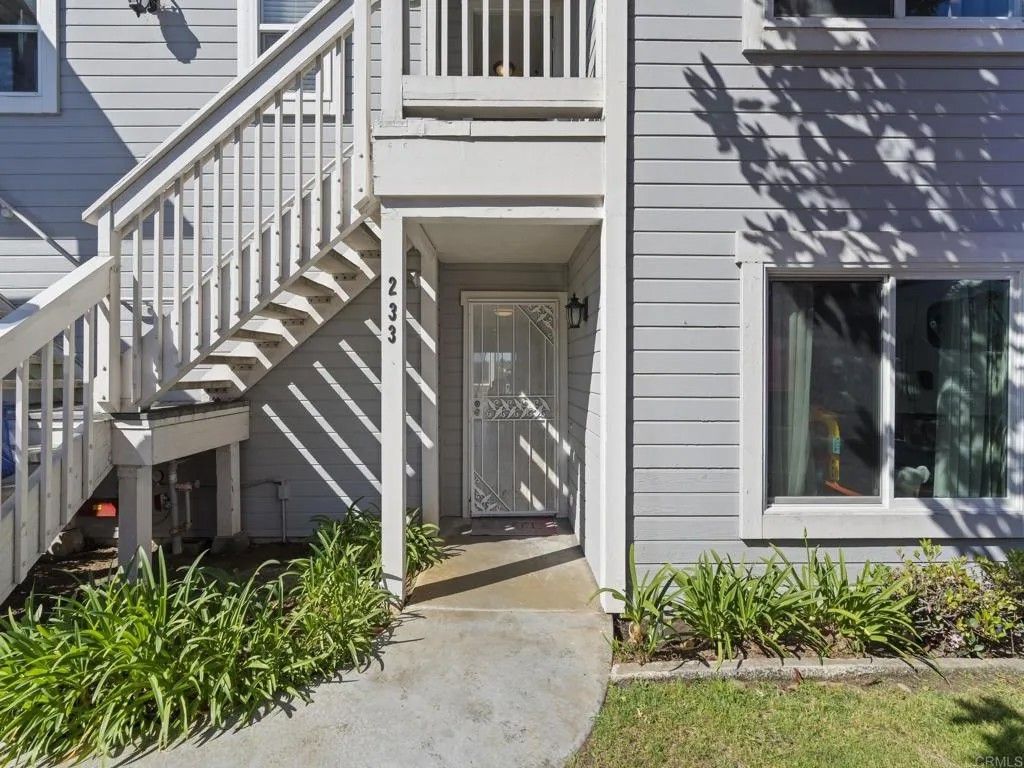 Photo of 233 Mangano Circle, Encinitas, CA 92024 (MLS # NDP2602683)