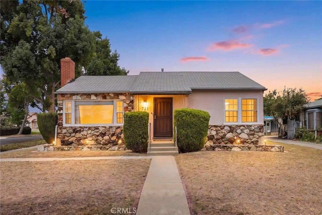 721 W Hellman