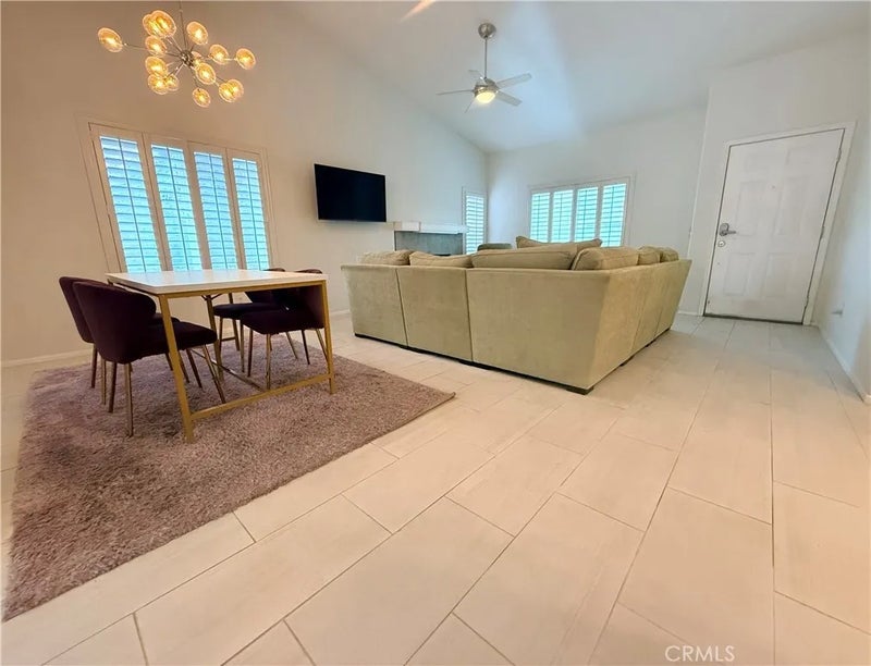 2340 N Paseo De Anza