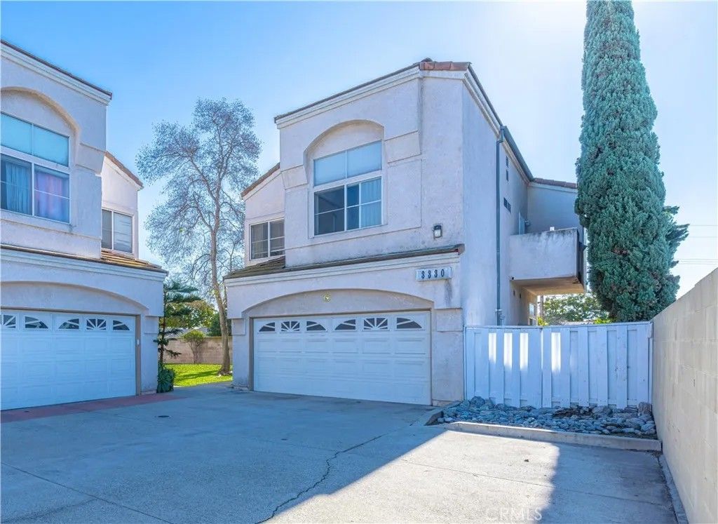 Photo of 3330 W Orange Ave, Anaheim, CA 92804 (MLS # OC26004655)