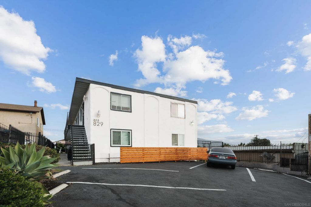 Photo of 829 Grand Ave, Spring Valley, CA 91977 (MLS # 2600849)