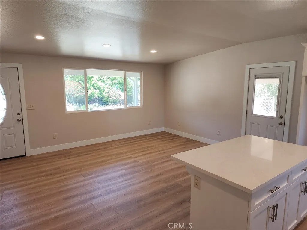 13 Meadowview