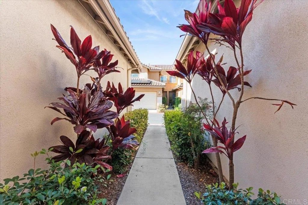 Photo of 2217 Lago Ventana, Chula Vista, CA 91914 (MLS # PTP2601236)