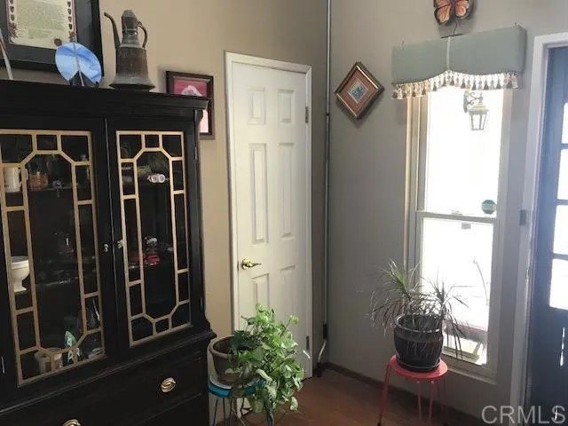 346 HUNTER CT