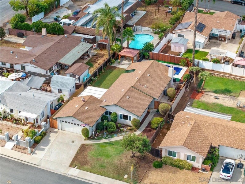 465 Highland Place