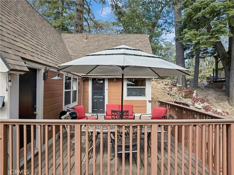 28815 Cedar