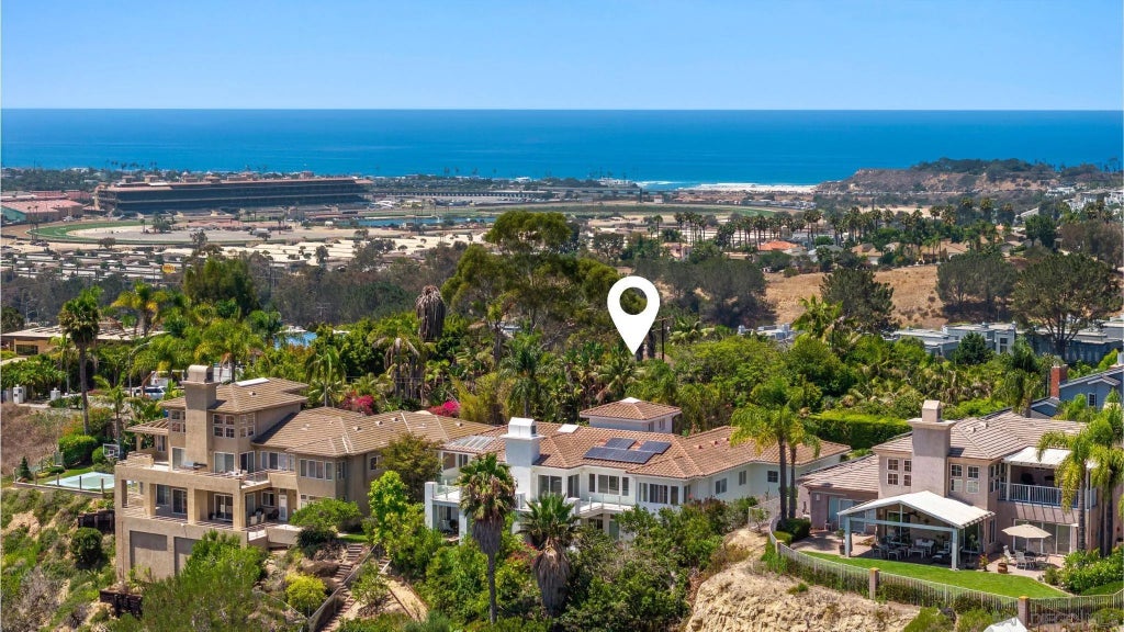 Photo of 941 Avocado Place, Del Mar, CA 92014 (MLS # 260018980)