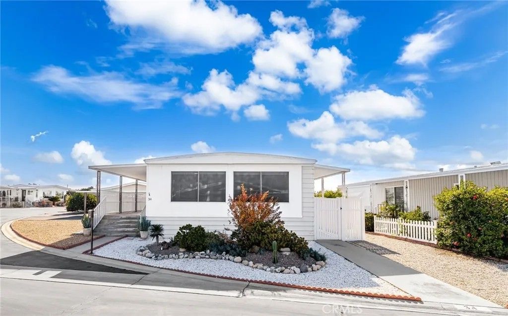 Photo of 1251 E Lugonia Ave, Redlands, CA 92374 (MLS # IG25270537)