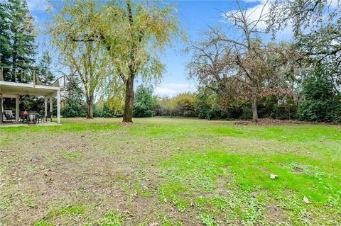 Tiny photo for 31767 Road 166, Visalia, CA 93292 (MLS # PI25274611)
