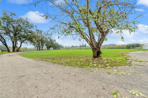 Tiny photo for 31767 Road 166, Visalia, CA 93292 (MLS # PI25274611)