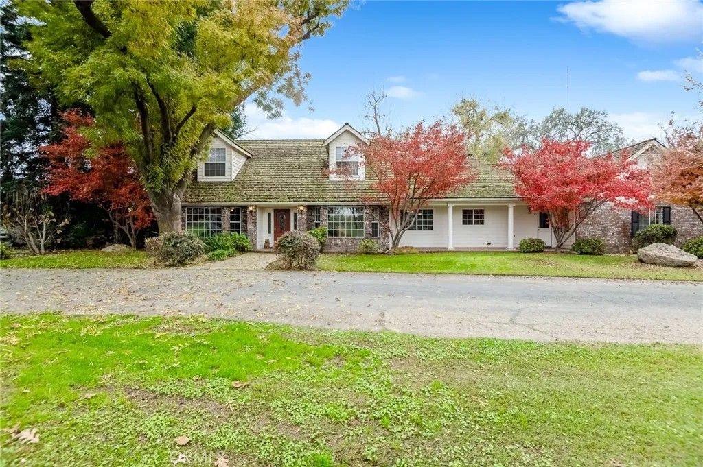 Photo of 31767 Road 166, Visalia, CA 93292 (MLS # PI25274611)