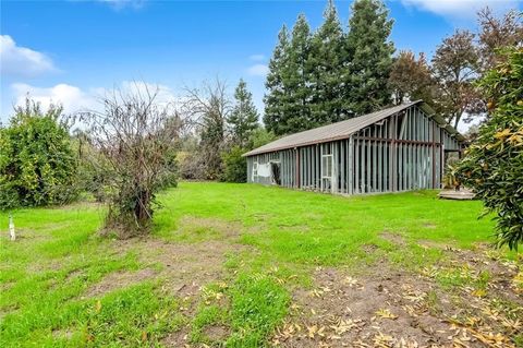 Tiny photo for 31767 Road 166, Visalia, CA 93292 (MLS # PI25274611)