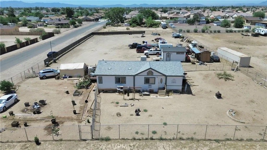 Photo of 13376 Pacoima, Victorville, CA 92392 (MLS # HD26005079)