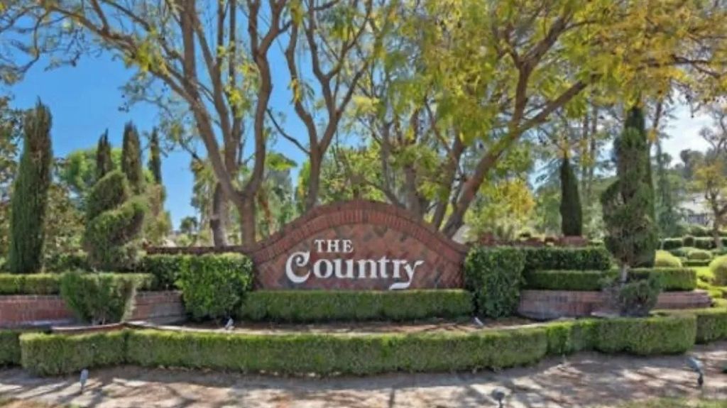 Photo of 22455 Ridge Line Rd, Diamond Bar, CA 91765 (MLS # TR26004061)